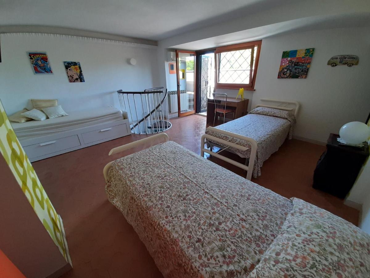 Appartamento Genziana - Con Vista Piscina E Garage Sirmione Exterior foto